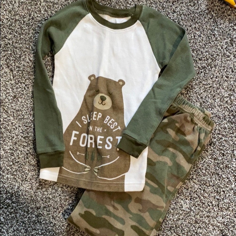 Boys 5T jammies
